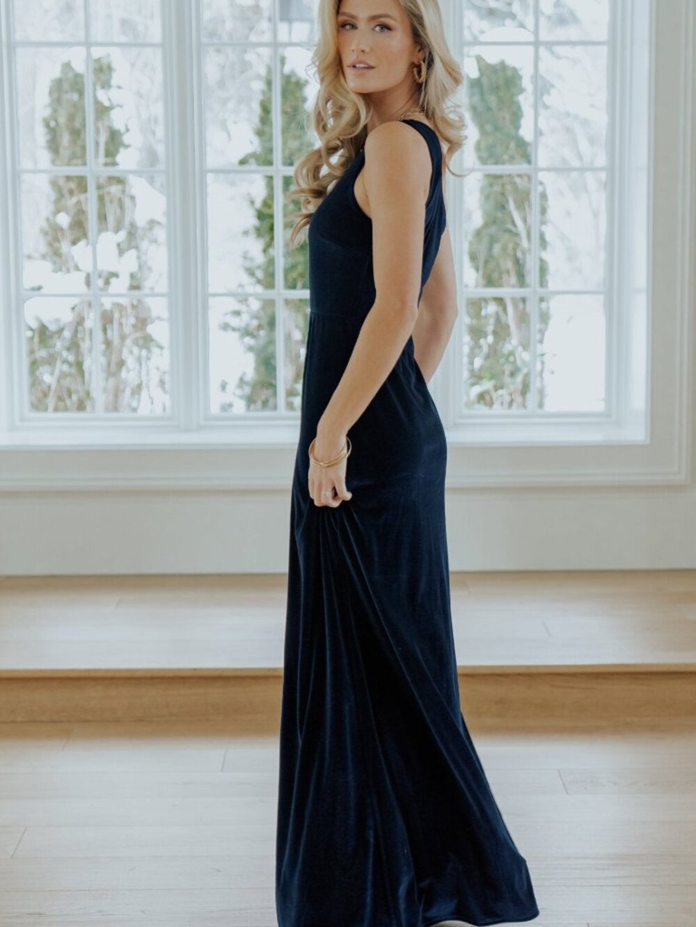 Baltic Born Tatiana Velvet One Shoulder Maxi Dress | Navy Size L - Picture 3 of 5